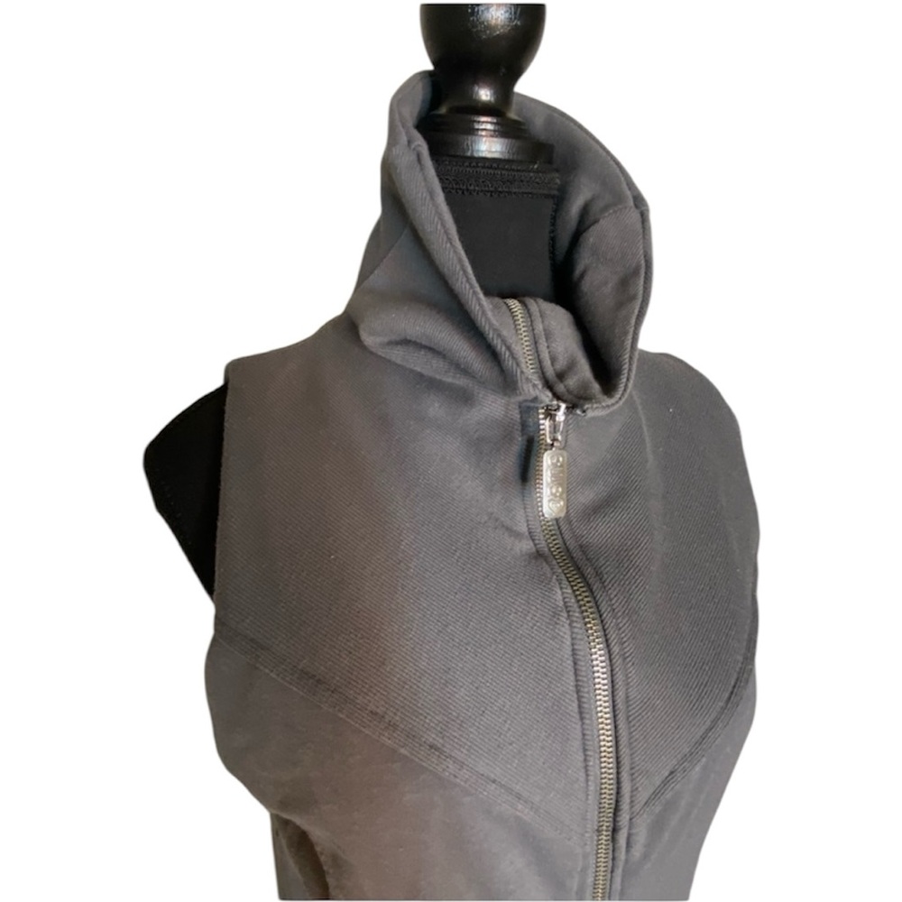 STREETWEAR SOCIETY Long Grey Vest Zipper Pockets Mock Neck Y2K Layers Fall Large - Picture 2 of 14